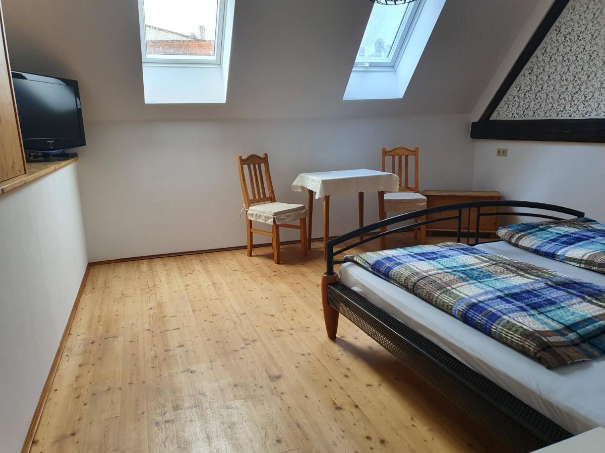 Casa Zara Apartment Mörbisch am See Екстериор снимка